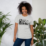 BIG SMILE | Unisex Premium T-Shirt